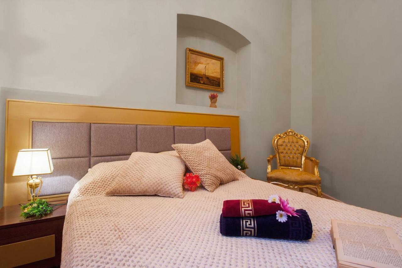 Filip'S Palace Luxurious Apartment Lubiana Esterno foto